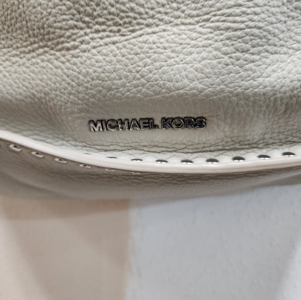Michael Kors hobo bag ECU - Picture 2 of 16
